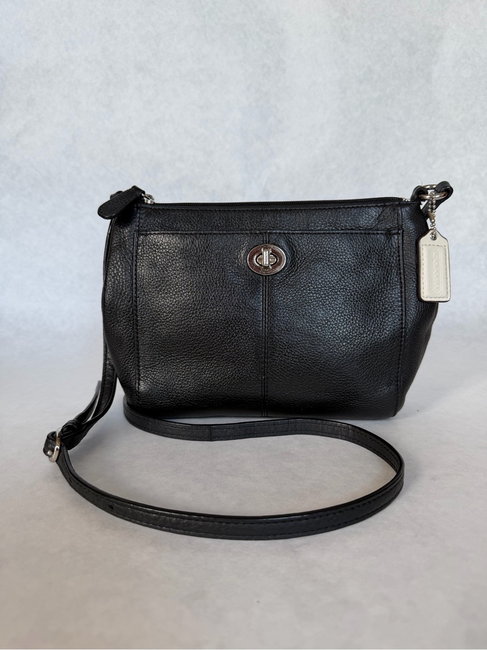 Coach Park Pebbled Leather Swingpack Crossbody Bag Style No. F49170